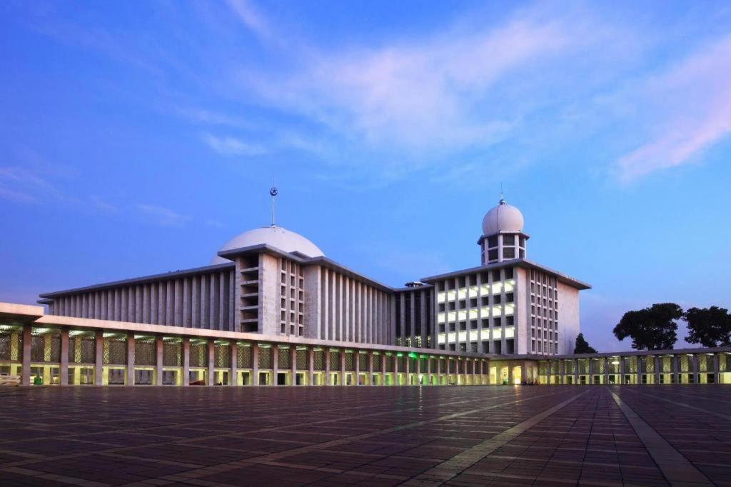 Oriental Residence Pasar Baru Джакарта Екстериор снимка
